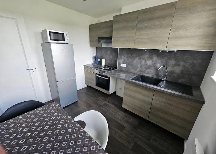 F2 Neuf Confort Proche Epinal/ De Bouzey Apartment Uxegney