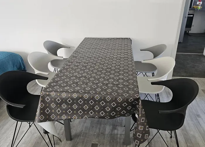 F2 Neuf Confort Proche Epinal/ De Bouzey *